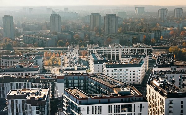 Maximizing efficiency: leveraging technology for uk landlords in streamlining property management